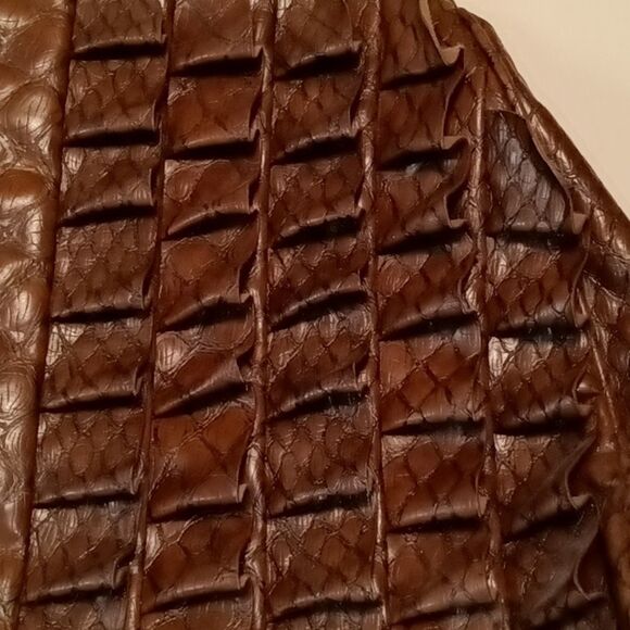 Jessica Simpson Brown Ruffled Alligator Style Crossbody Bag - Picture 5 of 11